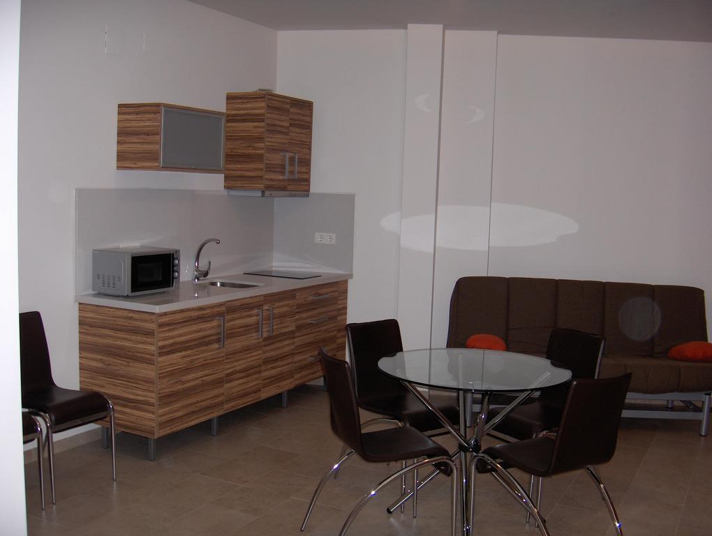 Llave De Granada Apartment Alcala La Real Ruang foto